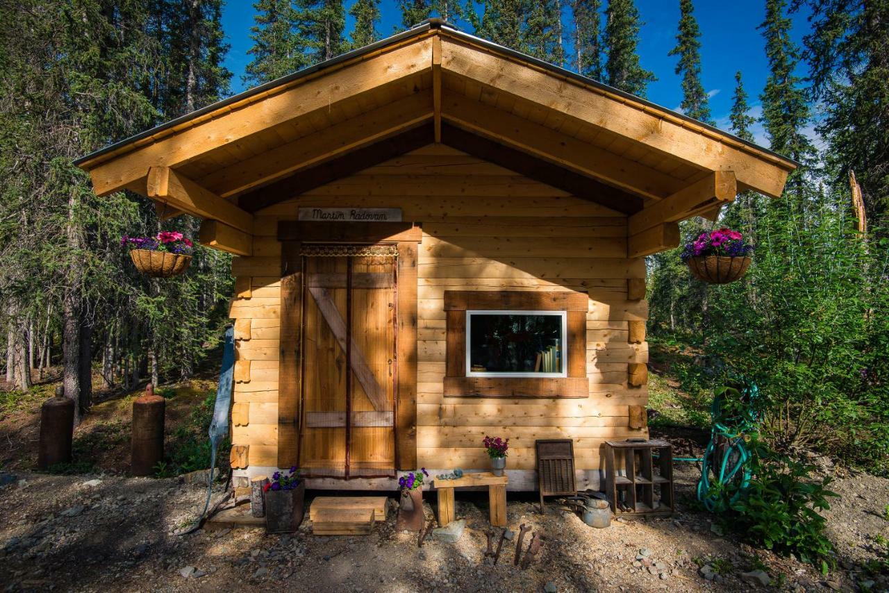 Blackburn Cabins - Mccarthy, Alaska Екстериор снимка